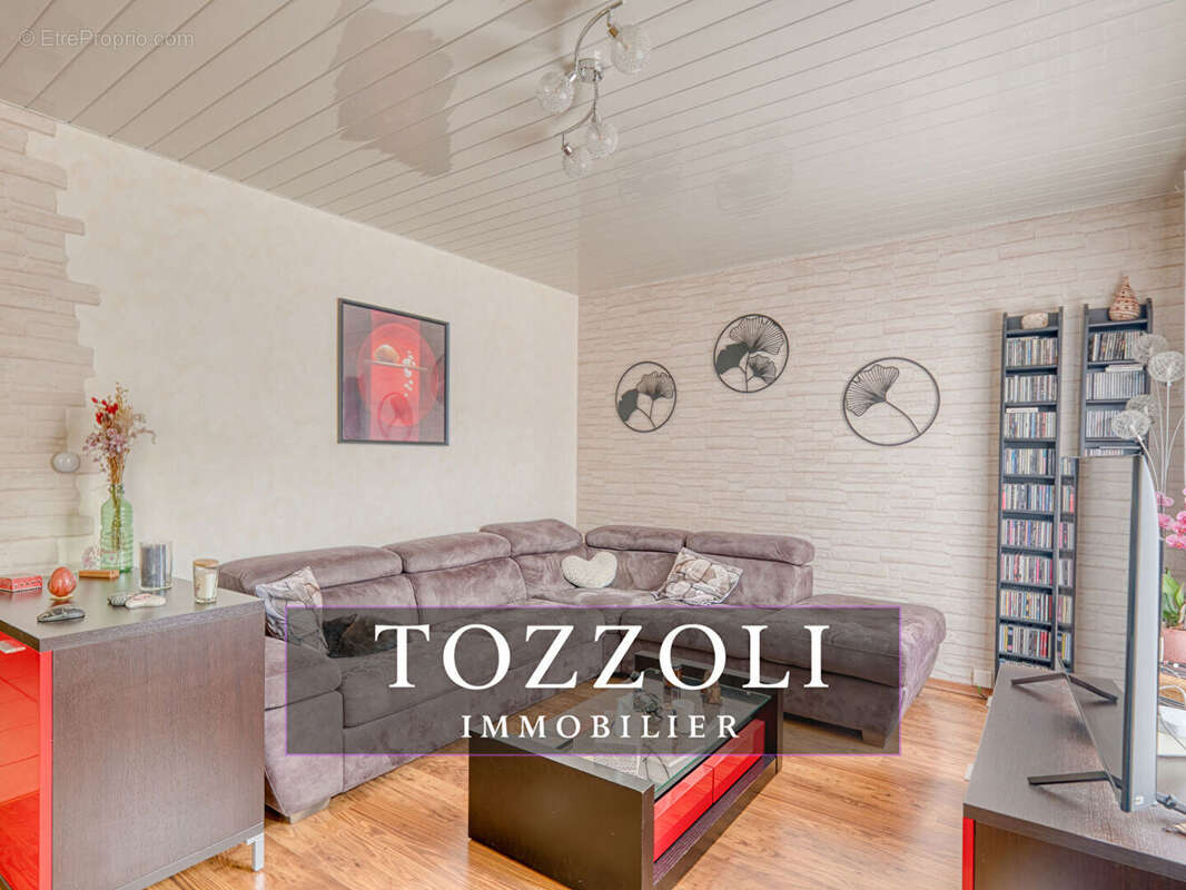 Maison à VILLEFONTAINE