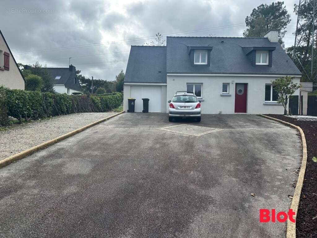 Maison à SAINT-NOLFF