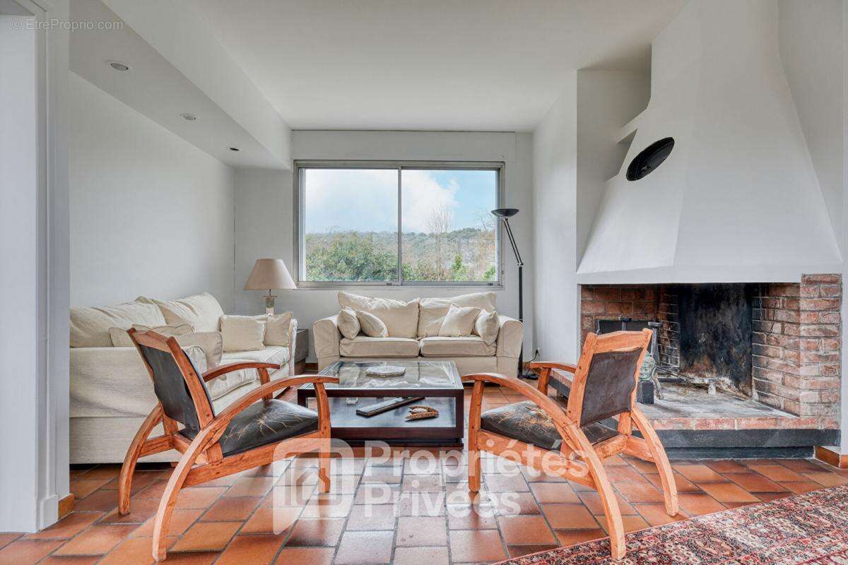 Maison à SAINT-CHERON