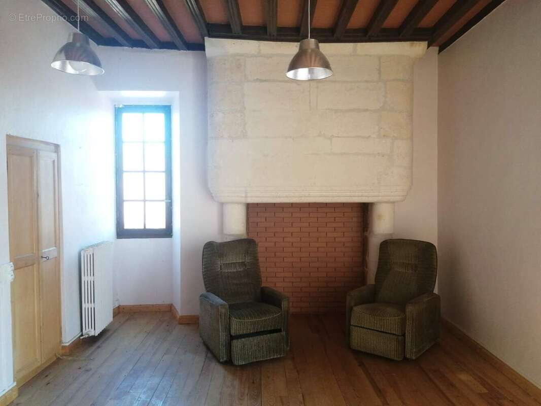 Appartement à LA TOUR-BLANCHE