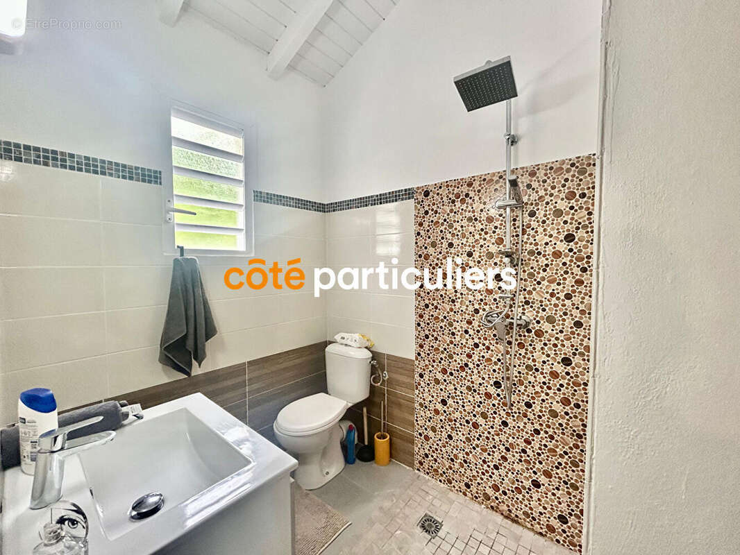 Appartement à LE GOSIER