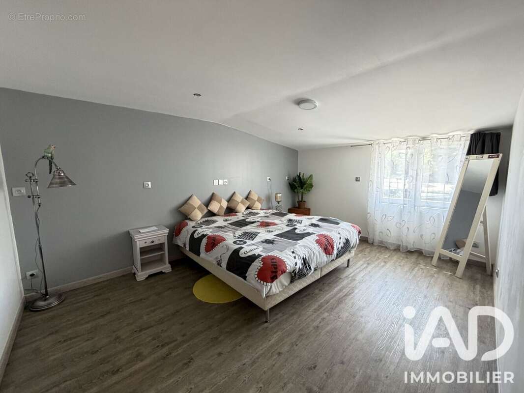 Maison 175 m² à Chalons-En-Champagne  - photo 8