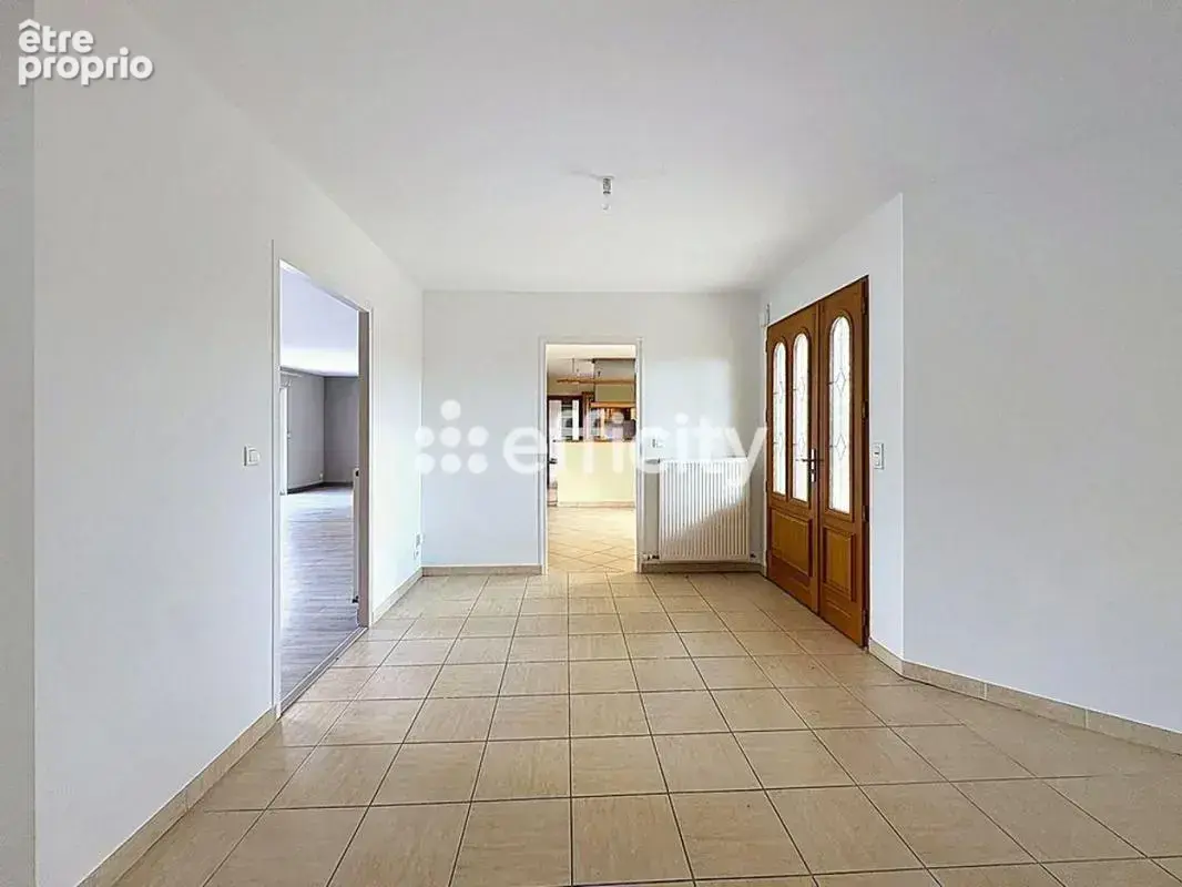 Maison 172 m² à La Seguiniere  - photo 4