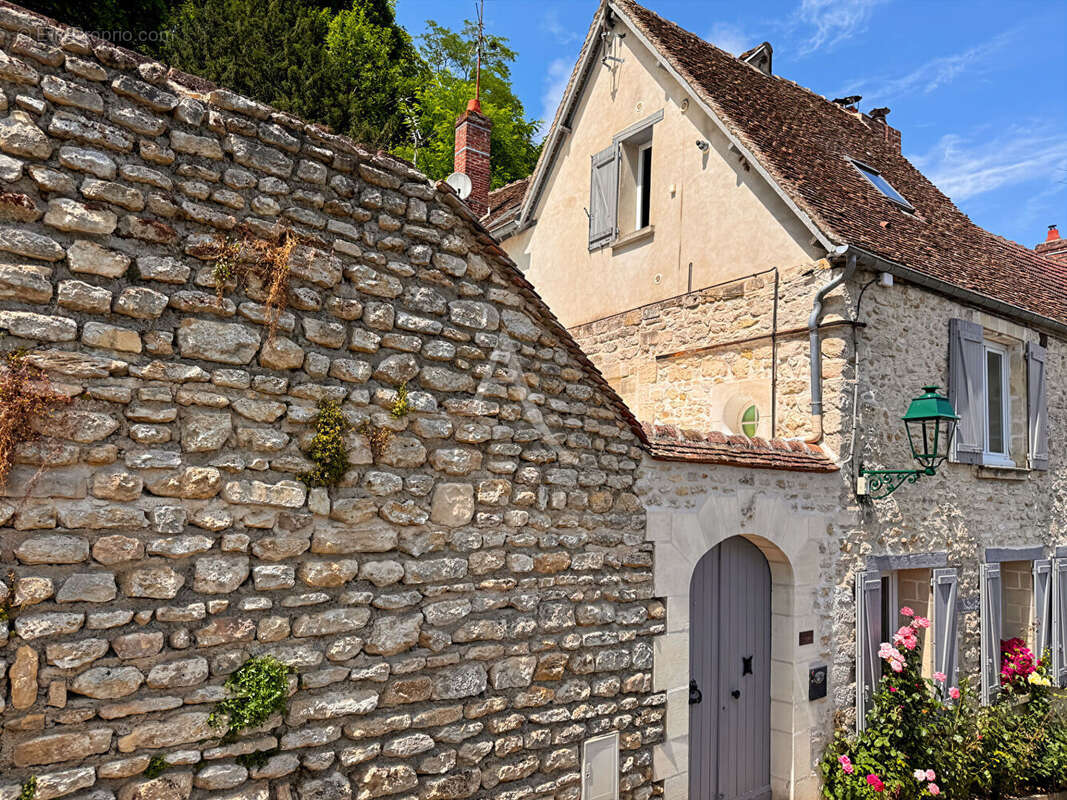 Maison à CHAUMONT-EN-VEXIN
