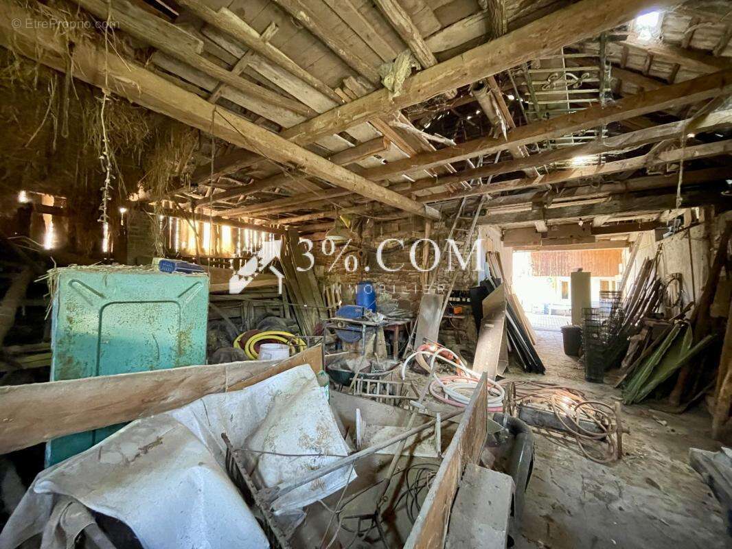 3%.COM Exclusivité BERBGIETEN, Corps de ferme, 96m2,dépendan - photo 18