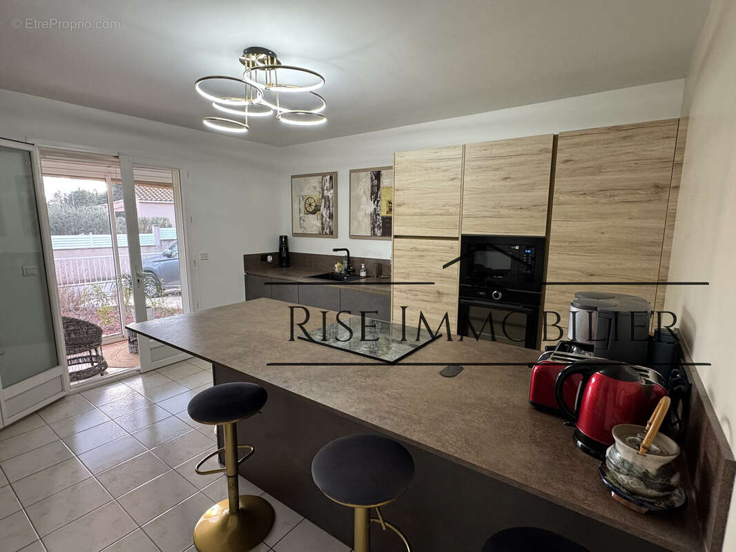 Maison à LEZIGNAN-CORBIERES