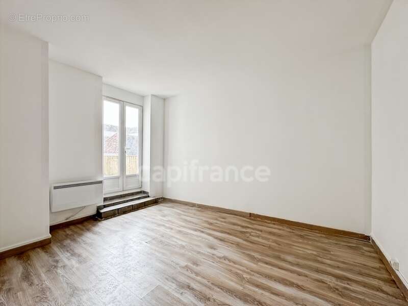Appartement à CHATILLON-EN-BAZOIS