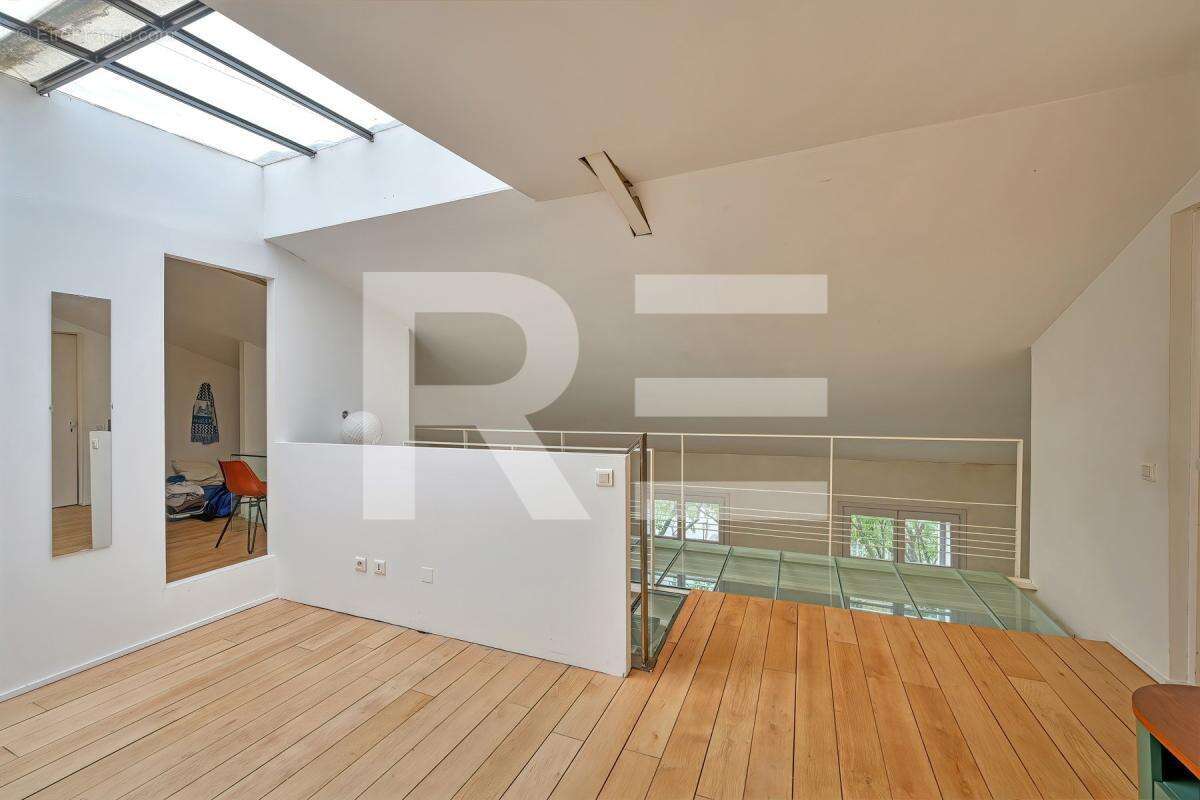 Duplex avec terrasse maison carree nimes - photo 3