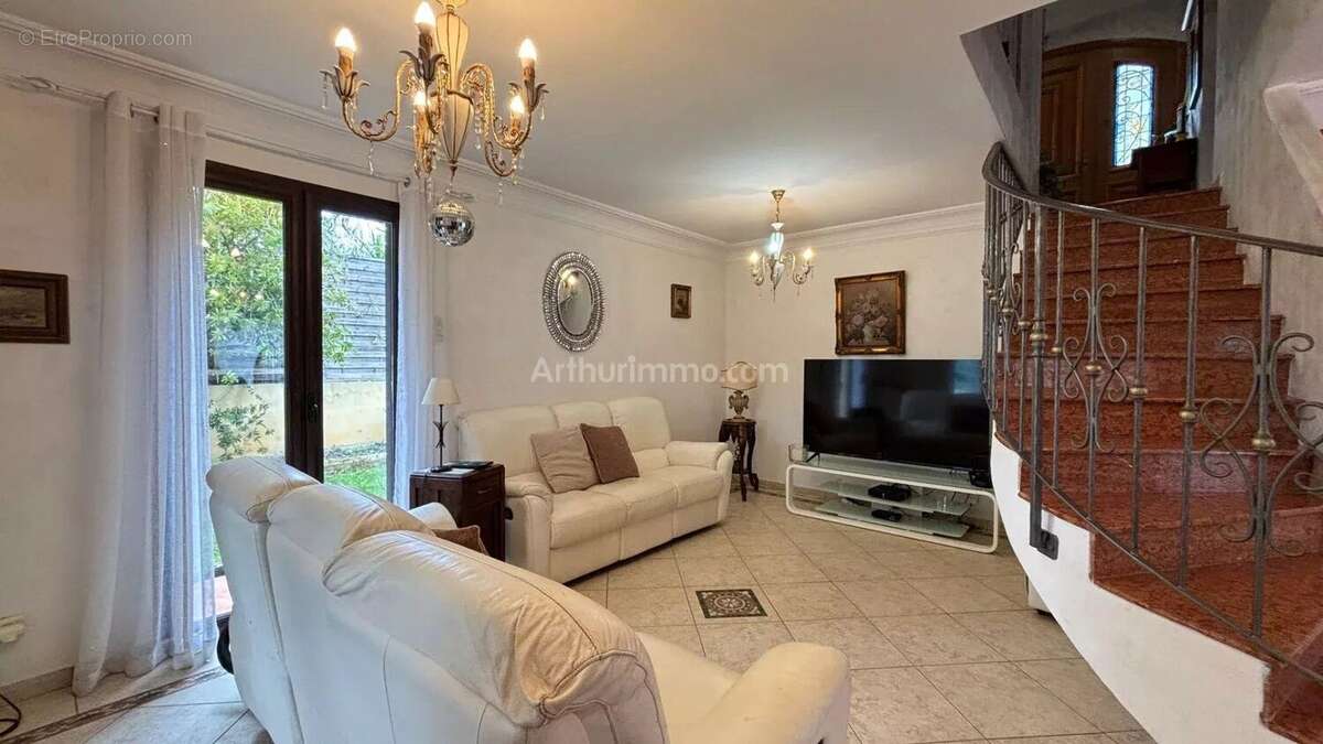 Maison à LA TRINITE