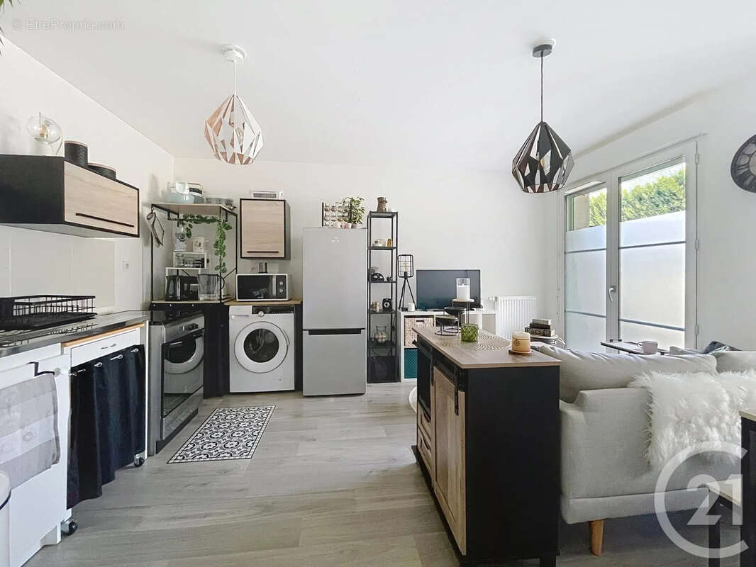 Appartement à MOISSY-CRAMAYEL