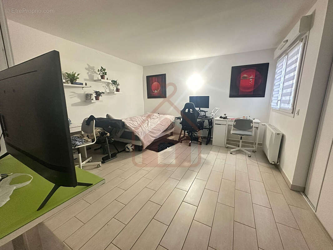 Maison à LE KREMLIN-BICETRE