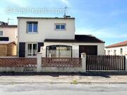 Maison à AIGUEFONDE