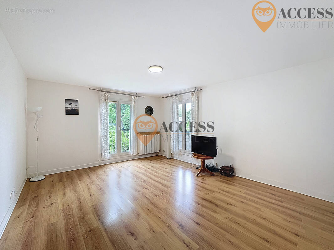 Appartement à GROSLAY