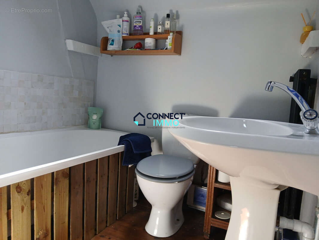 Maison 70 m² à Chateauneuf-Du-Faou  - photo 9