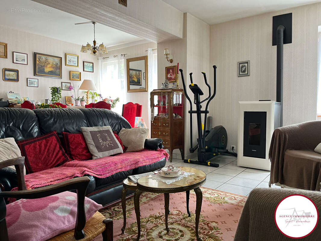 Maison à CHARENTON-DU-CHER