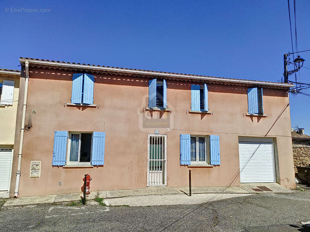 Maison à COURTHEZON