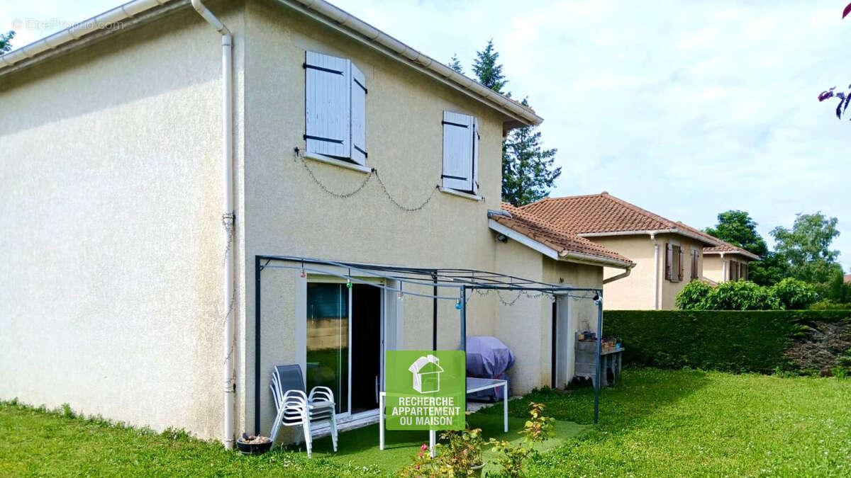 Maison à PONT-DE-CHERUY