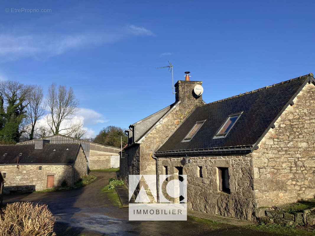 Maison à LANRIVAIN