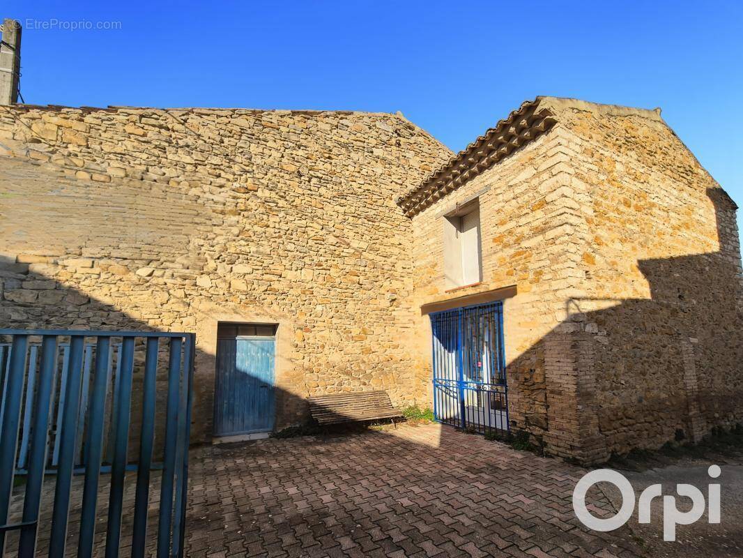 Appartement à PONT-SAINT-ESPRIT