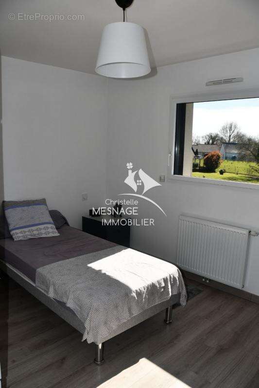 Maison à PLOUER-SUR-RANCE