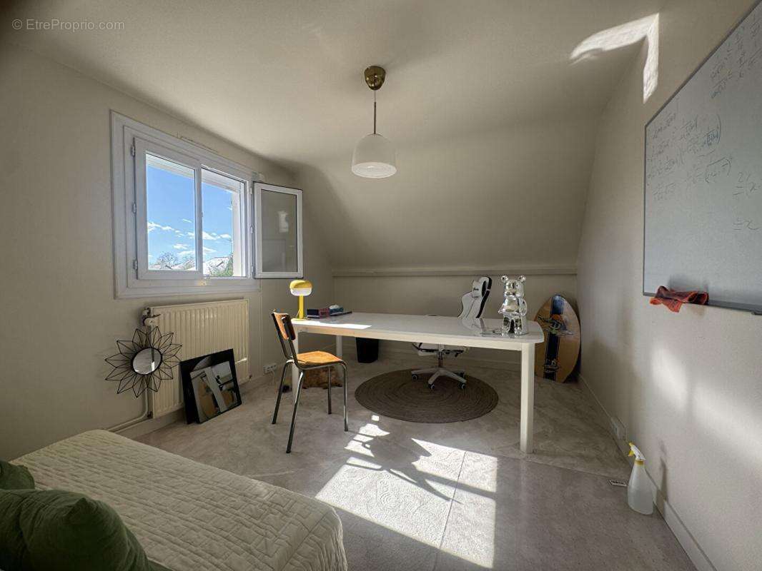 Maison à LA MEMBROLLE-SUR-CHOISILLE