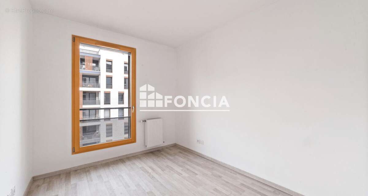 Appartement à LYON-8E