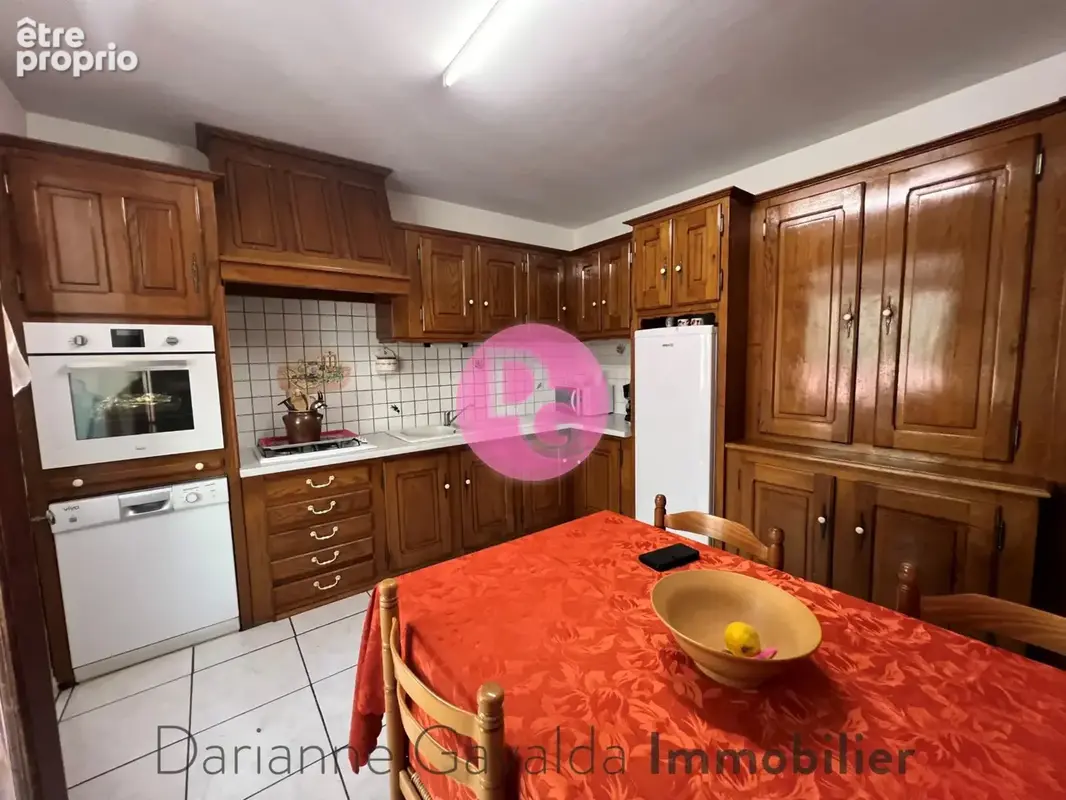 Maison 9 pièces 220 m² à vendre à Firmi (12300) - photo 6
