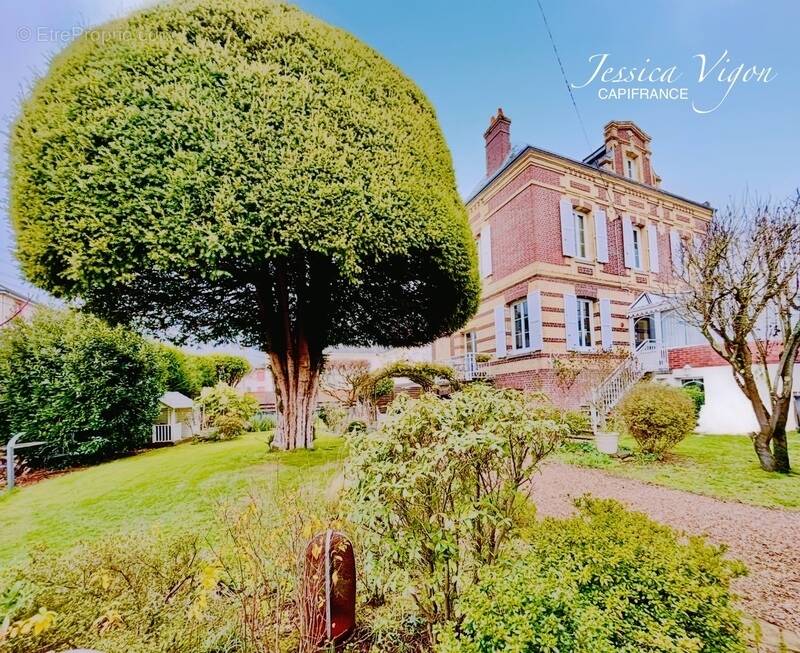 Maison à MONTIVILLIERS