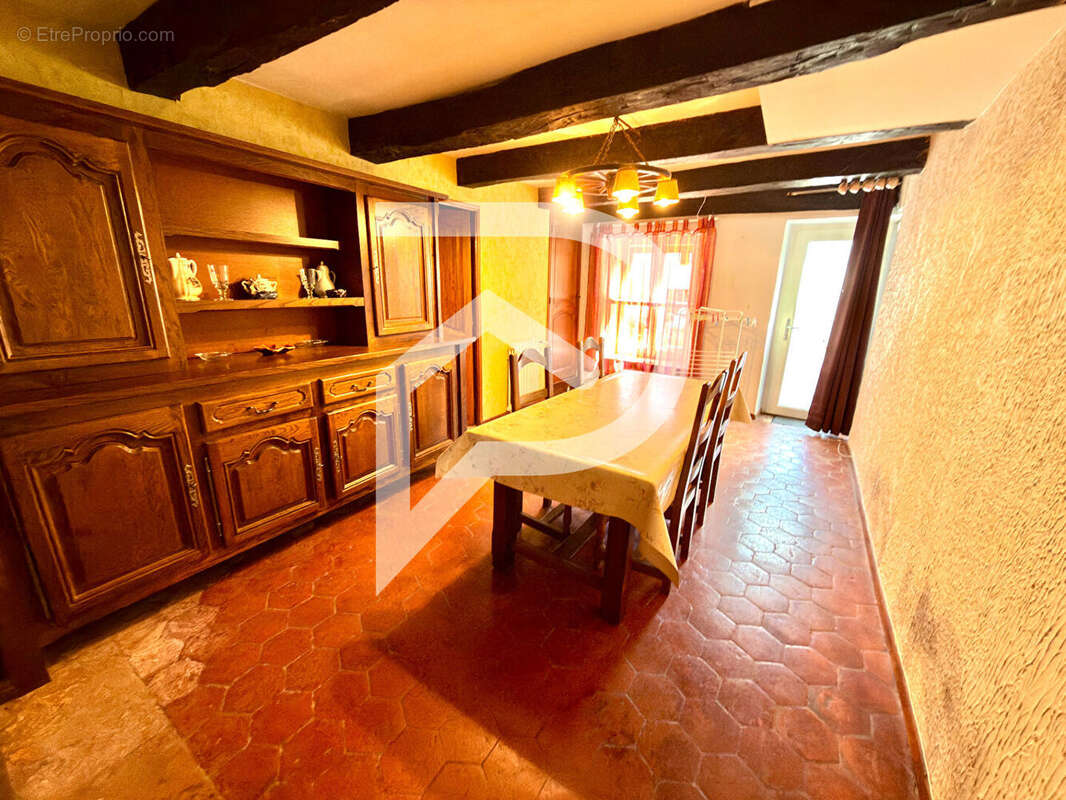 Maison à FAYL-BILLOT