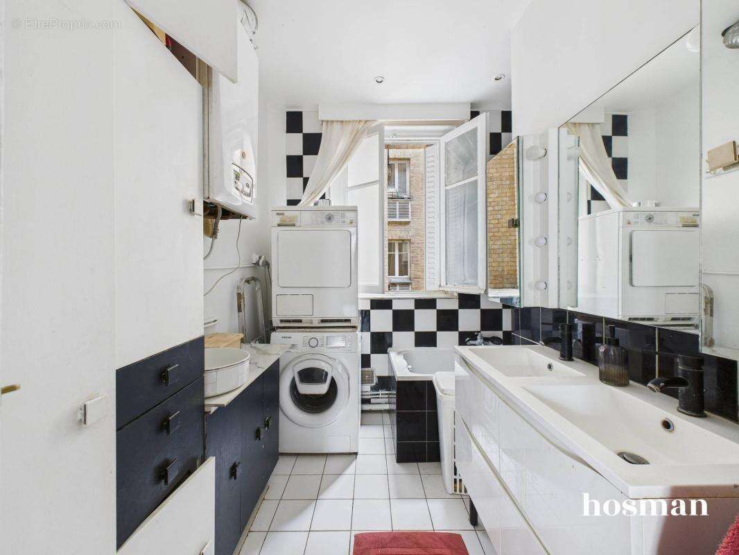 Appartement à NEUILLY-SUR-SEINE