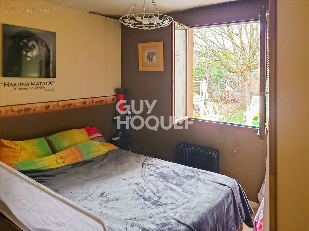 Maison à OZOIR-LA-FERRIERE