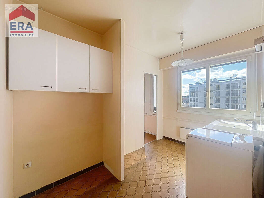 Appartement à IVRY-SUR-SEINE