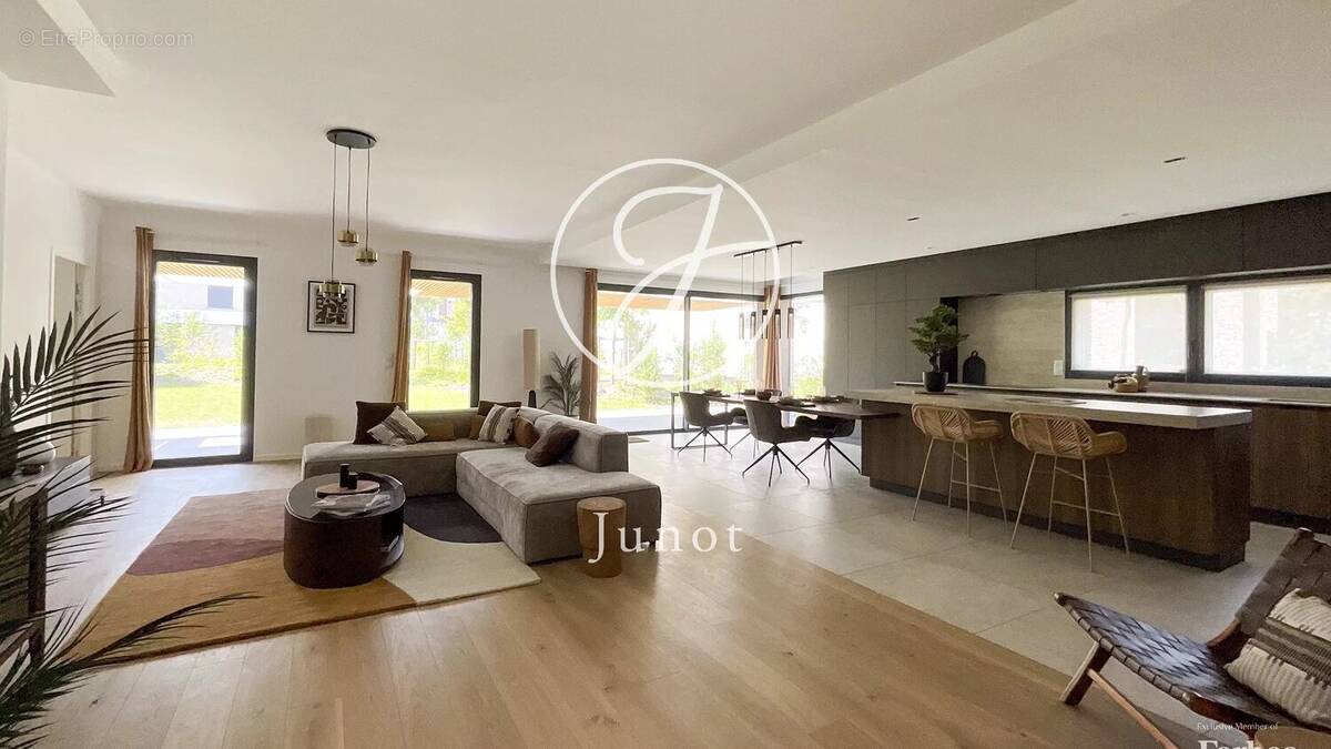 Appartement à MARCQ-EN-BAROEUL