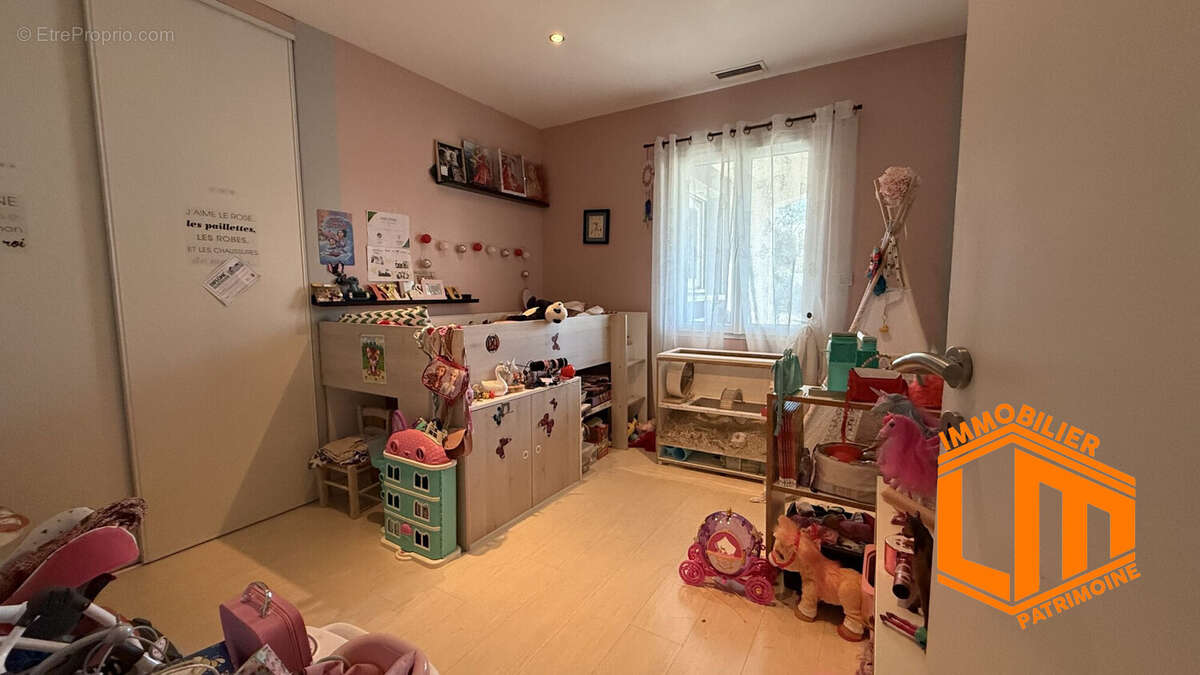 Chambre - Maison à MONTBLANC