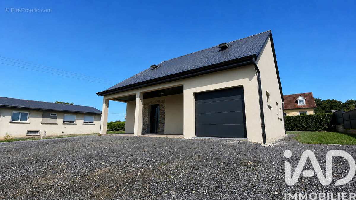 Photo 2 - Maison à RENWEZ