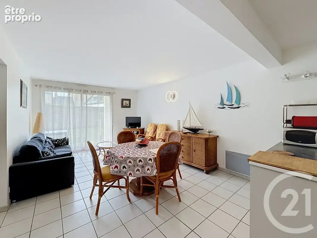 Appartement 4 pièces 86 m² à vendre à Perros-Guirec (22700) - photo 1