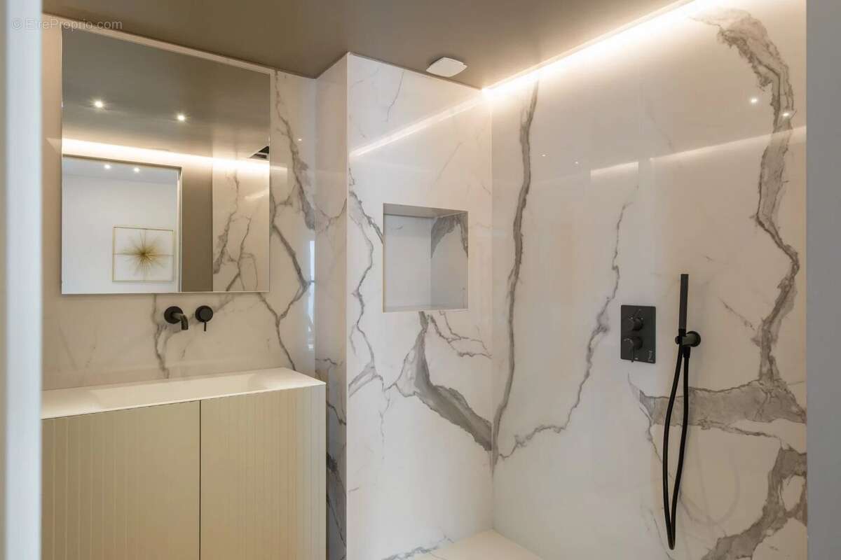 Maison à ROQUEBRUNE-CAP-MARTIN