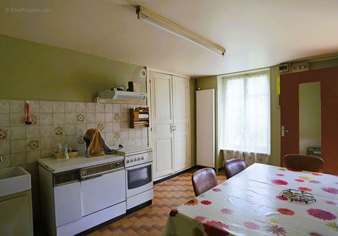 Maison à POUZOL