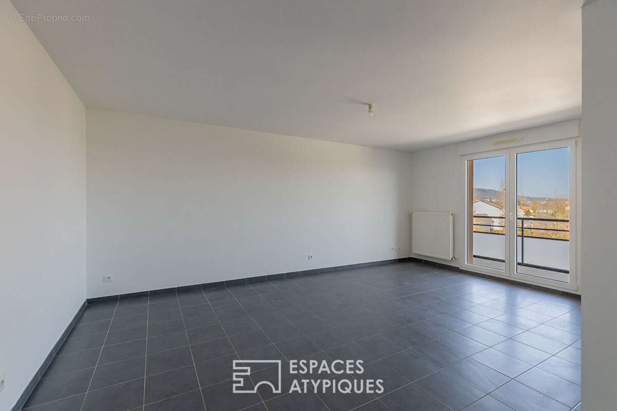 Appartement à AMNEVILLE