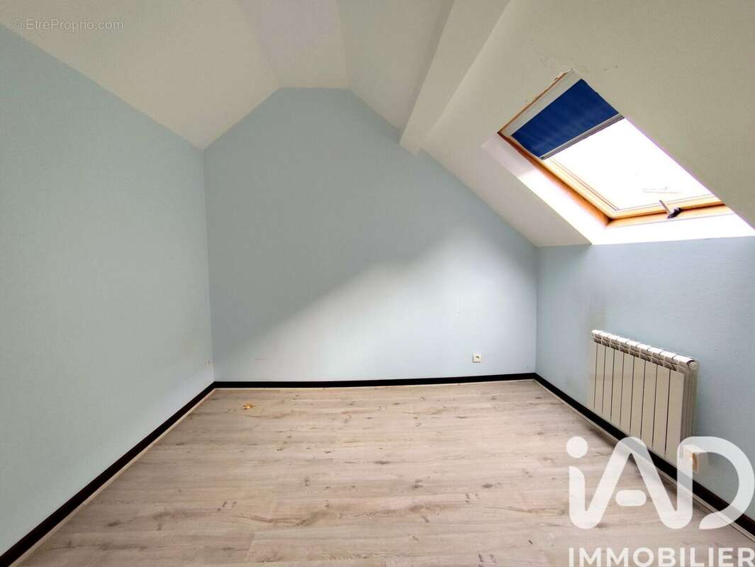 Photo 9 - Appartement à MAINVILLIERS