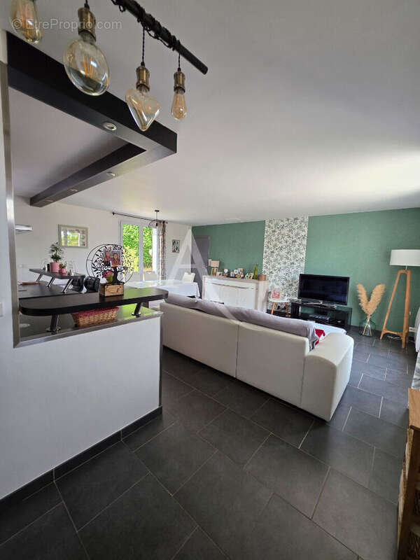 Maison 5 pièces - garage double - Terrasse - Jardin - photo 2
