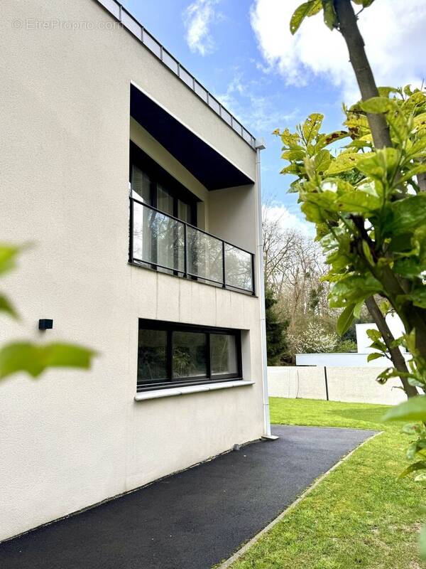 Maison à MONT-SAINT-AIGNAN