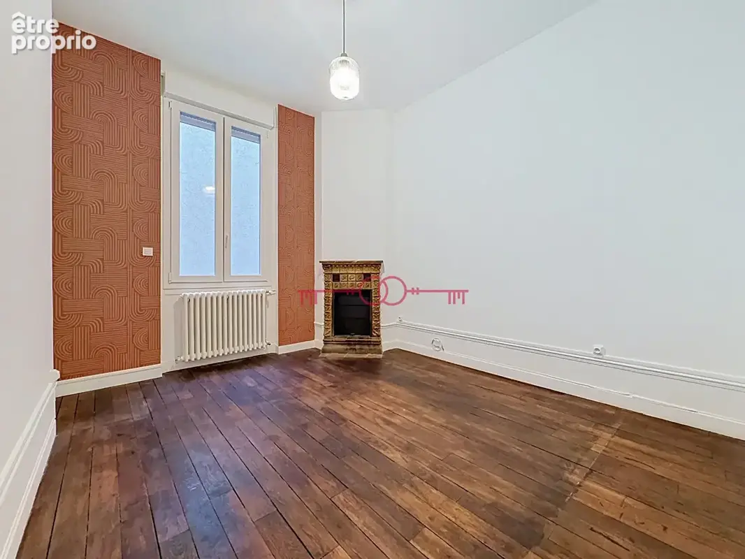 A vendre - reims hypercentre - bel appartement familial de caractère - photo 8