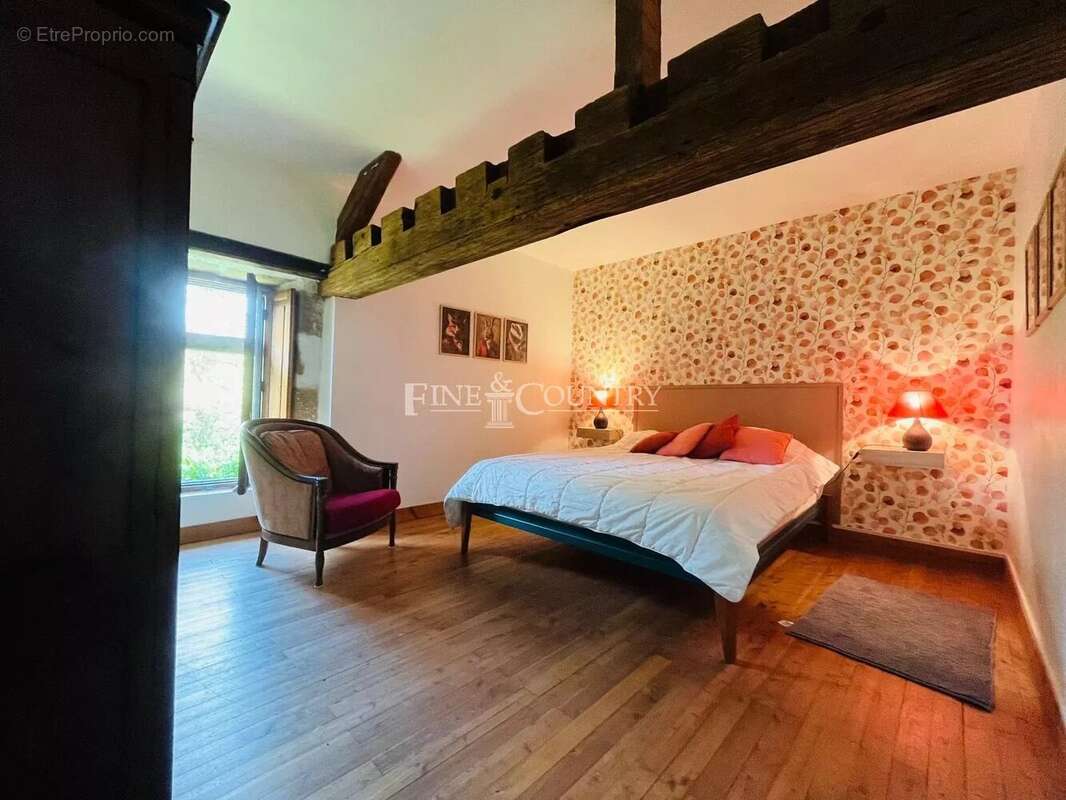 Maison à MAZEROLLES