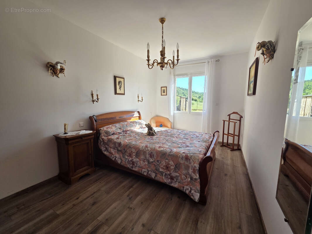 Maison à CEBAZAN