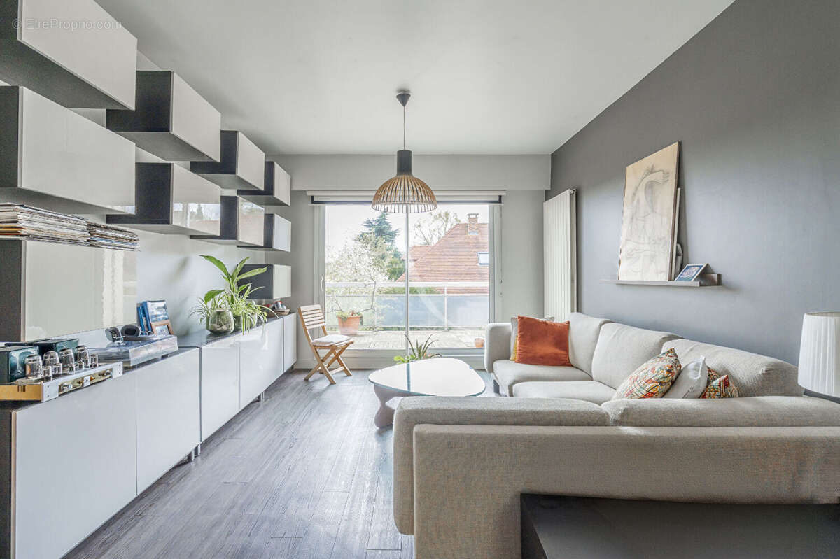 Appartement à GARCHES