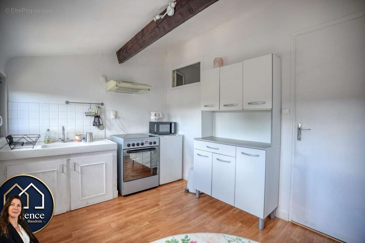 Appartement 27 m² à Epernon  - photo 2