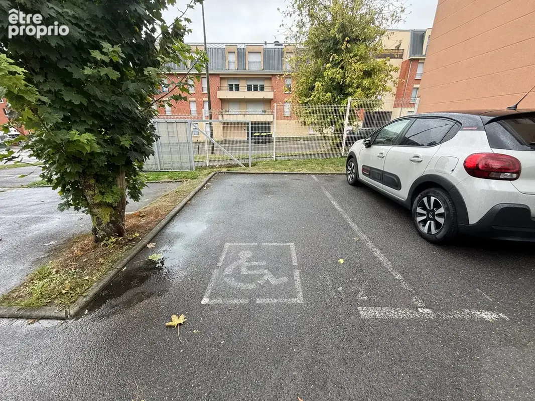 Amiens - quartier val d'avre - appartement - place de parking - photo 6