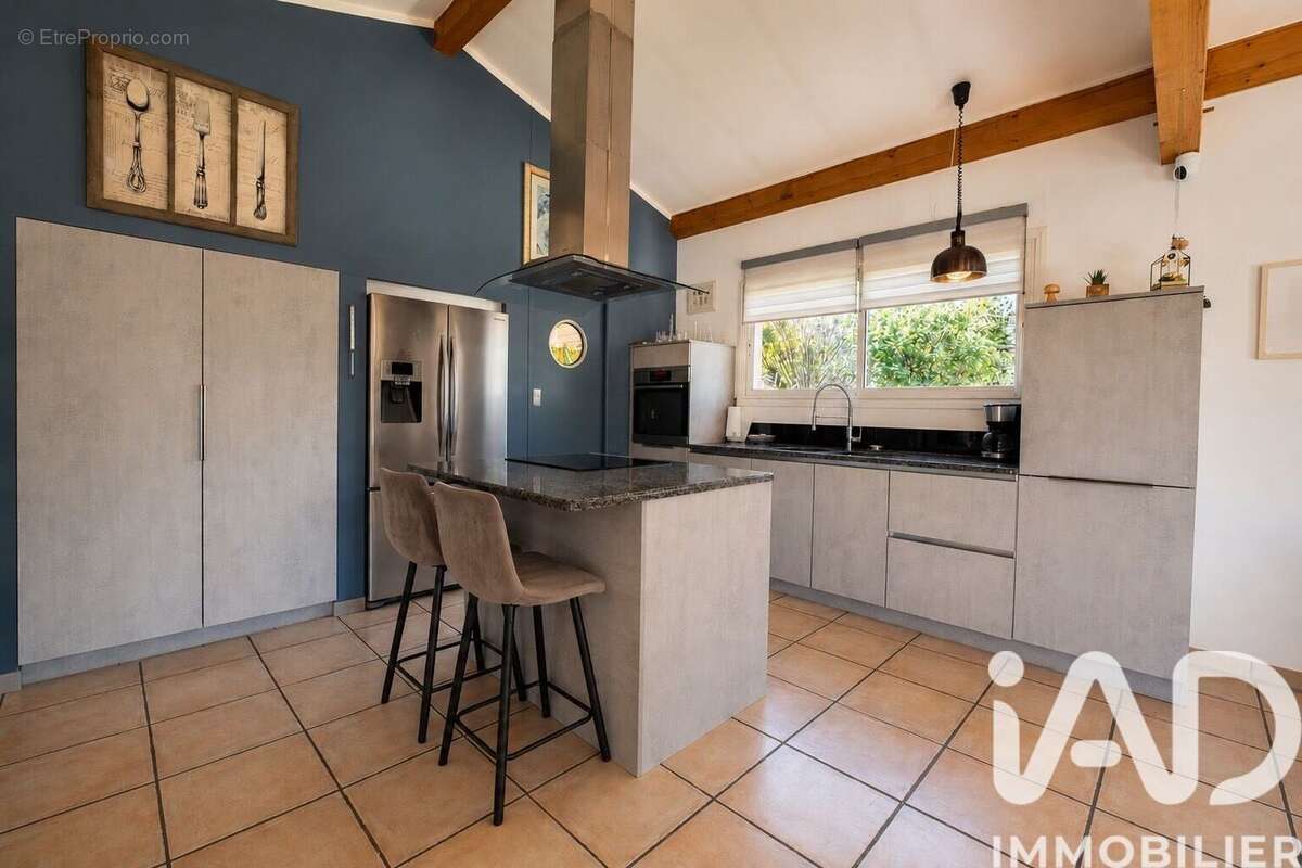 Maison 164 m² à Charols  - photo 9