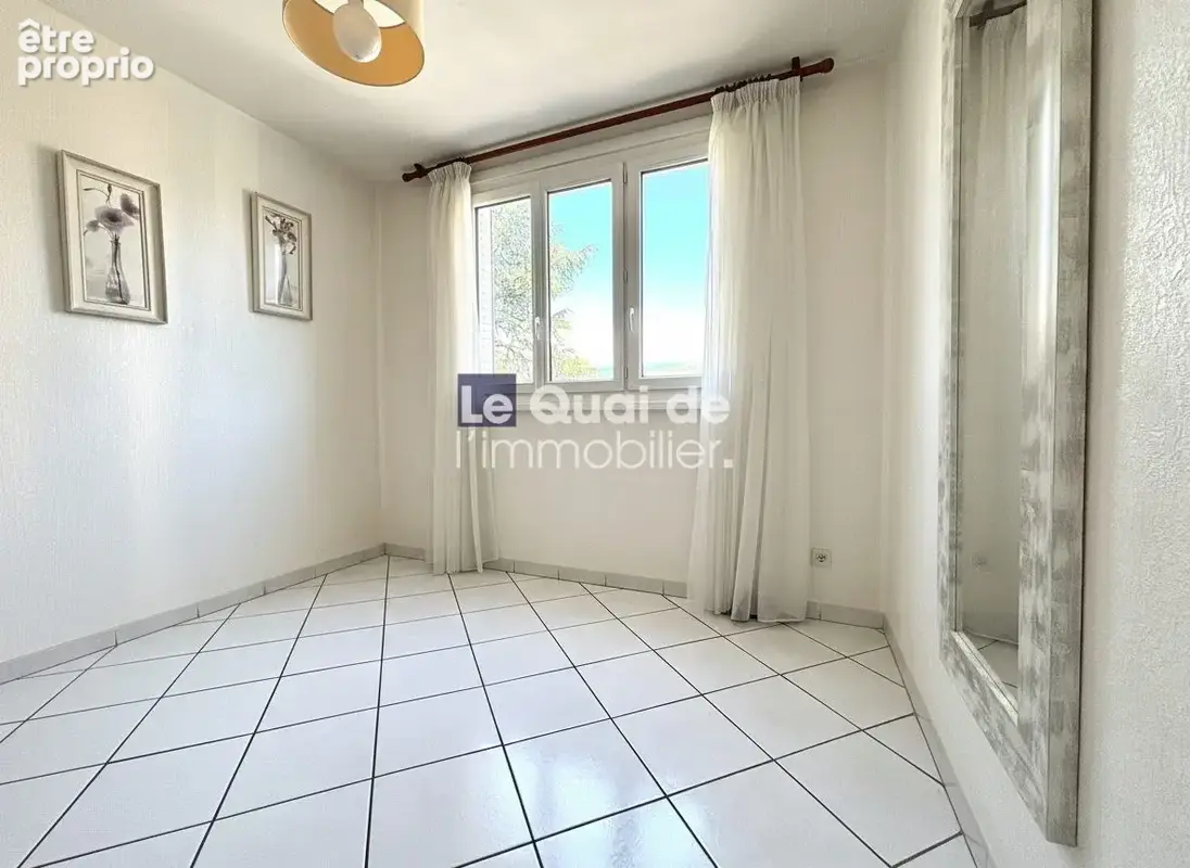 Appartement 4 pièces 76 m² à vendre à Le Pont-De-Claix (38800) - photo 6